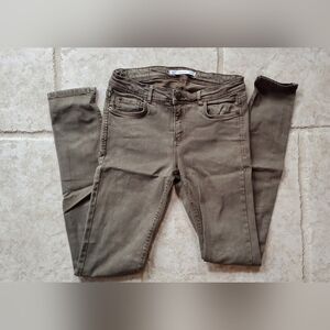 Zara Women's Skinny Olive Colored Pants Size 6